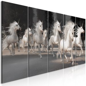 ARTGEIST bild tryckt p&aring; duk - Unicorns Run