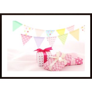 Gifts And Pennants Poster - Hambedo